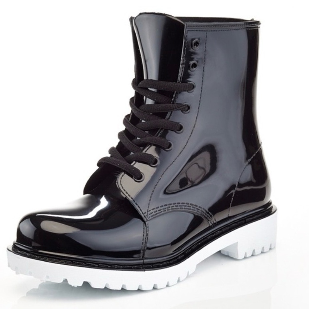 Black Lace-Up Boots